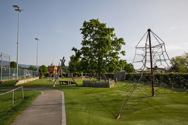 Founex_place-de-jeux_1