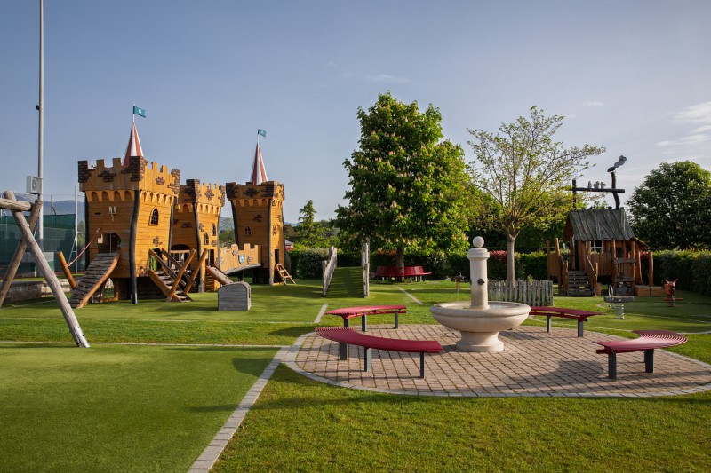 Fermeture Place de Jeux du Centre Sportif